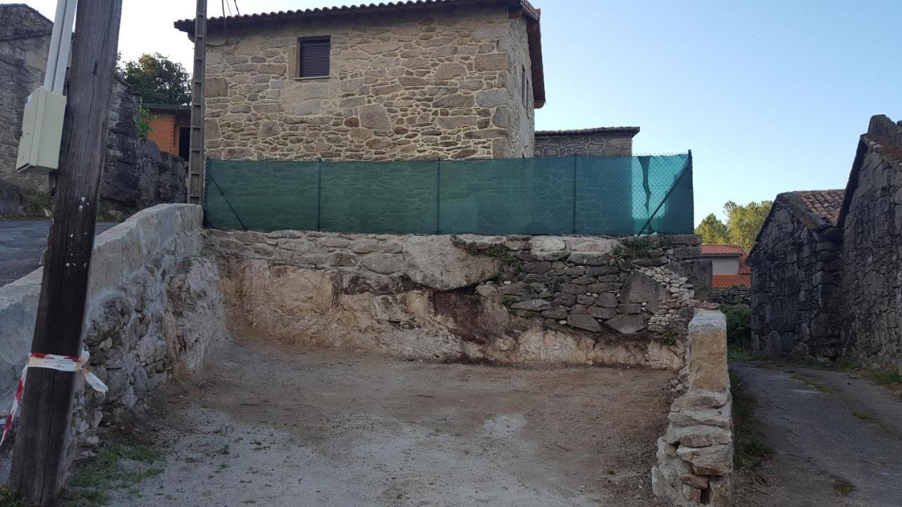 Vila Casa Eiro Lobios Exteriér fotografie